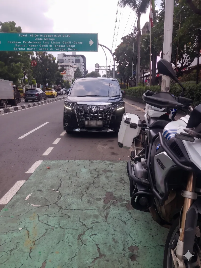 Alphard di Jakarta